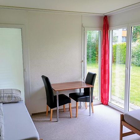 Privatzimmer 300M Zur S-Bahn Jona Rapperswil-Jona 外观 照片