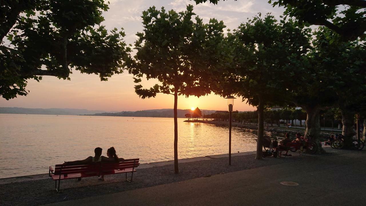 Privatzimmer 300M Zur S-Bahn Jona Rapperswil-Jona 外观 照片